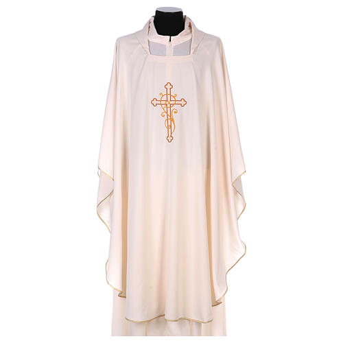 Catholic Priest Chasuble 100% polyester with machine embroidery cross, light fabric Gamma 5
