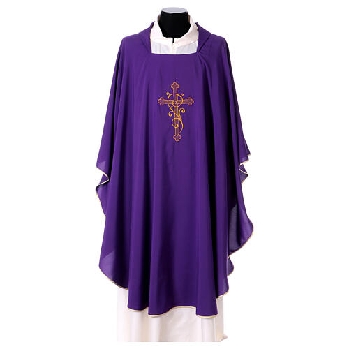 Catholic Priest Chasuble 100% polyester with machine embroidery cross, light fabric Gamma 6