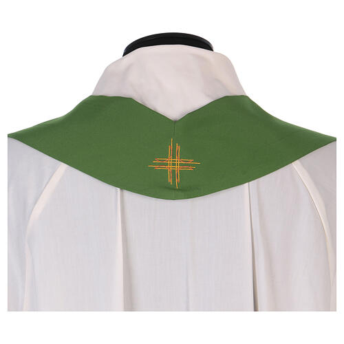 Catholic Priest Chasuble 100% polyester with machine embroidery cross, light fabric Gamma 11