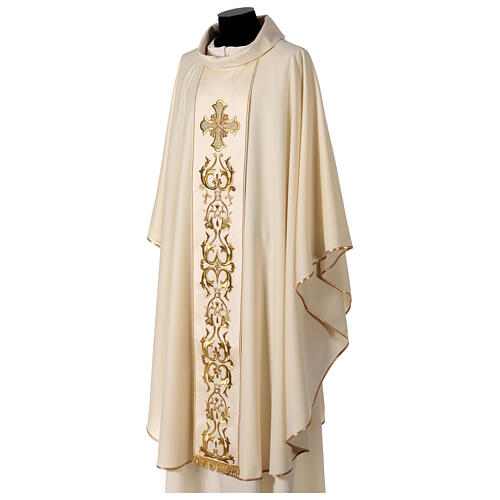 100% Wool Chasuble with hand-embroidered galloon and golden cross Gamma 4