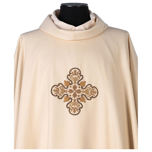 Chasuble 100% laine croix BRODÉE MAIN directement sur le tissu  Gamma 2