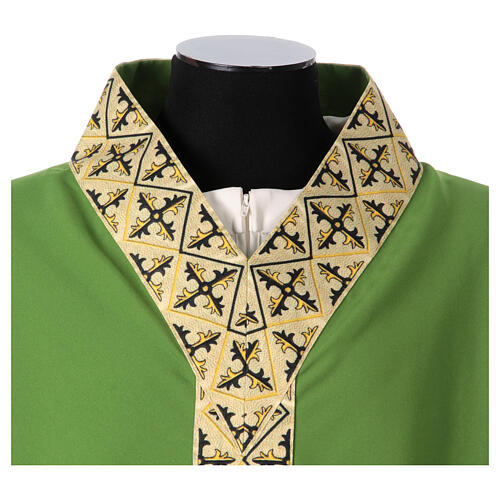 Casulla bizantina poliéster 4 colores litúrgicos 3