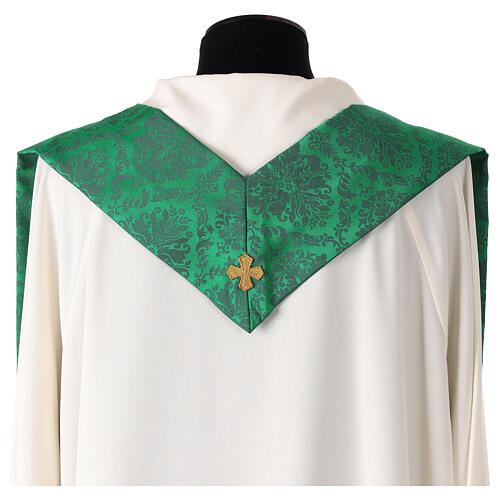 Chasuble damassée avec col en V 100% acétate 9