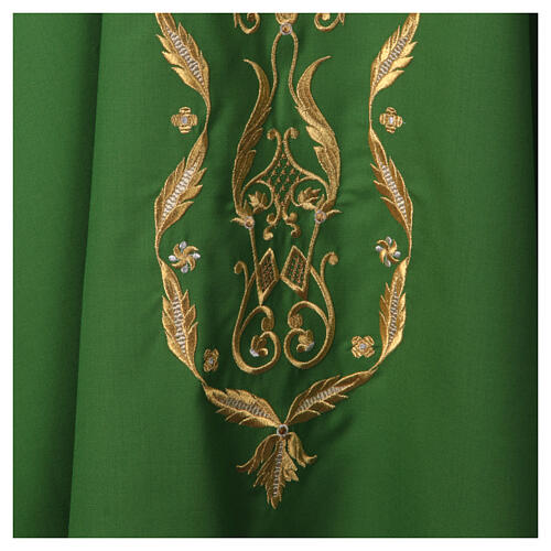 Chasuble in pure wool with golden embroidery on the front Gamma 5
