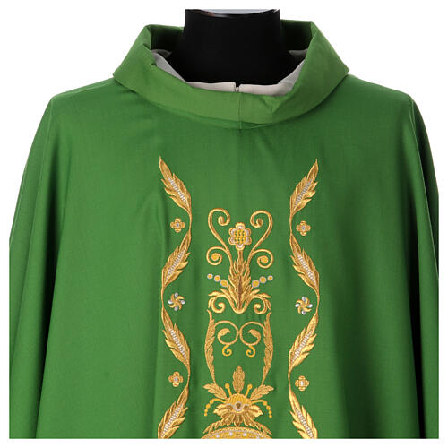 Chasuble with Roll Collar in 100% wool and machine embroidered stole Gamma 4