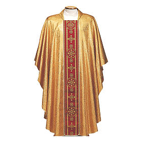 Messgewänder: Goldene Kasel Mittelstab Nadelgestickt
