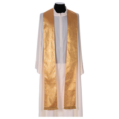Gold Chasuble in broderie fabric with red gallon Gamma 6