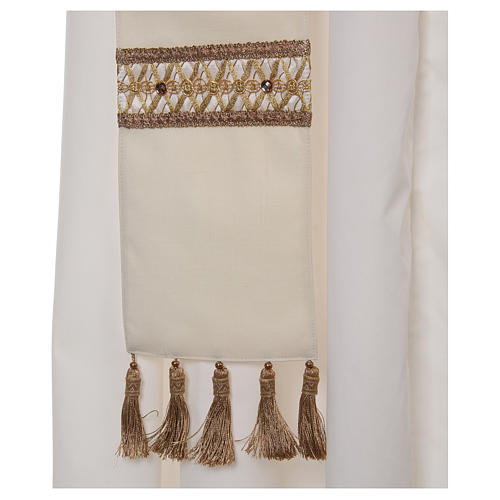 Chasuble 100% laine avec col passementerie or Gamma 7