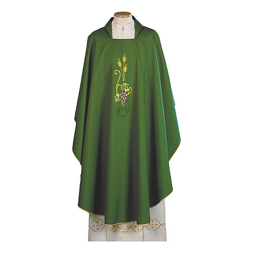 Chasuble in polyester with machine-embroidered grapes and wheat on the front Gamma 1