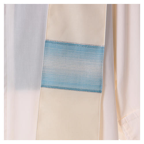 STOCK Casulla marfil de pura lana con decoración azul Gamma 6