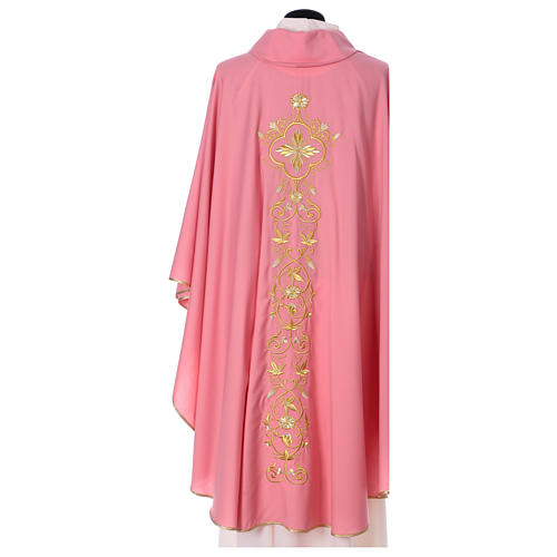 Casulla rosa 100% lana decoraciones doradas 5