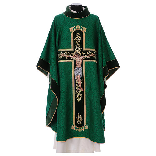 Liturgical chasuble of damask fabric with crucifix 3