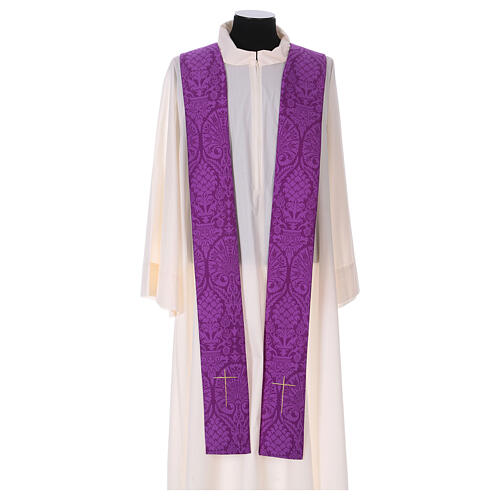 Liturgical chasuble of damask fabric with crucifix 11