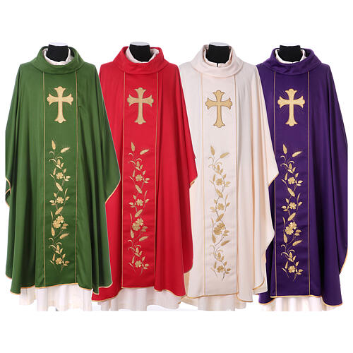 Chasuble 100% polyester, golden cross with rays 1