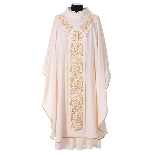 Chasuble with golden decorations, 100% polyester 6