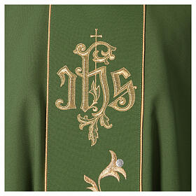 Chasuble with flowers and golden pattern, 80% polyester 20% wool