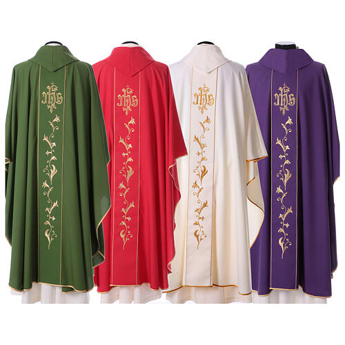 Chasuble with flowers and golden pattern, 80% polyester 20% wool 8