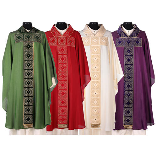 Chasuble with velvet orhprey, golden embroidery, viscose and polyester, 4 colours 1