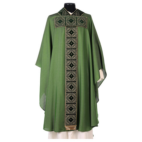 Chasuble with velvet orhprey, golden embroidery, viscose and polyester, 4 colours 3