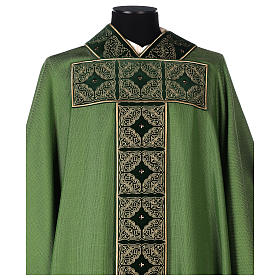 Chasuble étole velours broderie or 4 couleurs viscose polyester s2