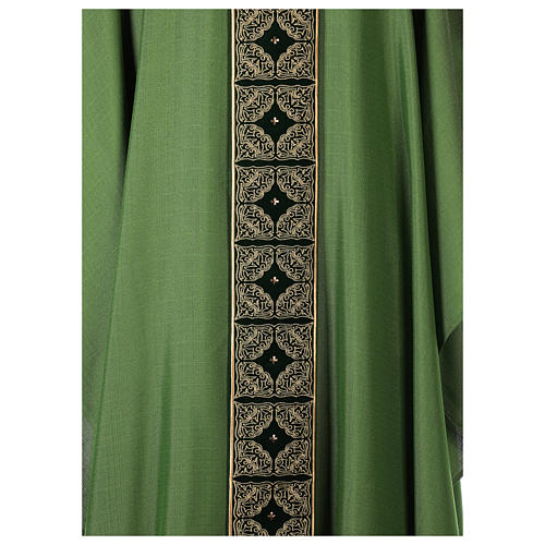 Chasuble étole velours broderie or 4 couleurs viscose polyester 3