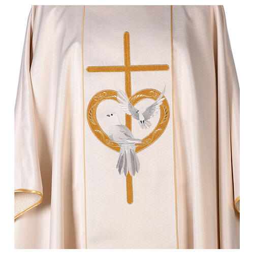 Polyester chasuble with embroidery of cross and doves 2