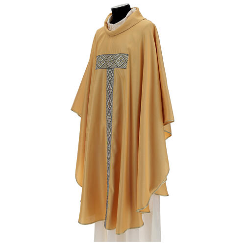 Gold Chasuble in lame polyester and wool with front and back gallon 3