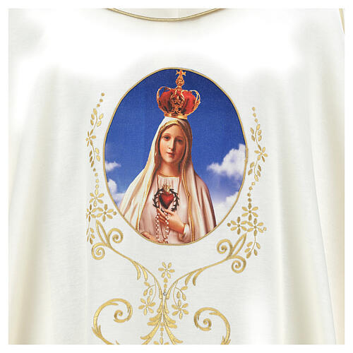 Casulla con Virgen de Fátima marfil 2