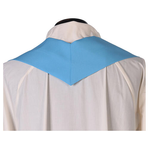 Chasuble bleu clair uni 100% polyester simple 5