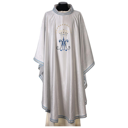 White chasuble with machine-embroidered marial pattern, acetate and viscose Gamma 1