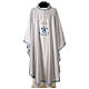 White chasuble with machine-embroidered marial pattern, acetate and viscose Gamma s1