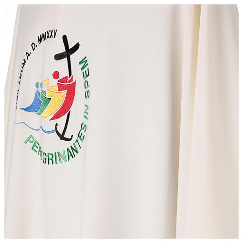 Casula cor de marfim Slabbinck Jubileu 2025 em tecido Dupion logótipo oficial a cores 5