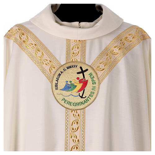 Slabbinck Gothic chasuble, ivory-coloured fabric with embroidered golden Jubilee logo 3