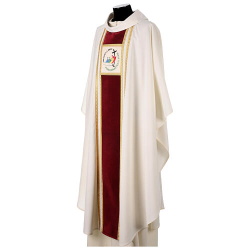 Slabbinck ivory-coloured Gothic chasuble with red velvet band and 2025 Jubilee logo, luxury Dupion fabric 4