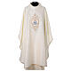 Marian ecru chasuble with Our Lady's monogram s1