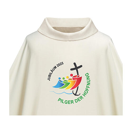 Casula avorio logo ufficiale Giubileo 2025 in dupion lingua tedesca Slabbinck 2