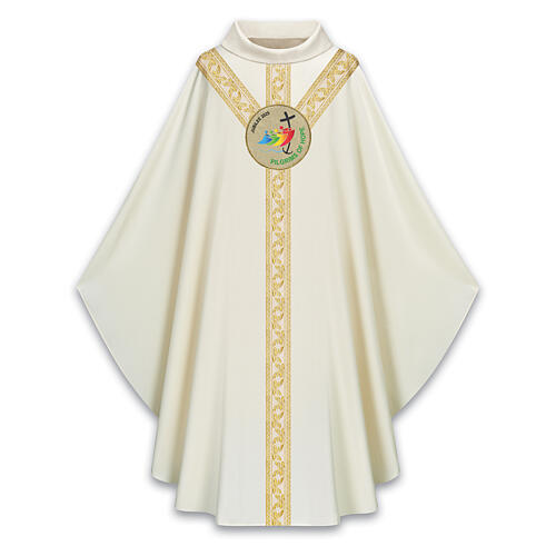 Gothic chasuble by Slabbinck of ivory and golden fabric, Jubilee 2025 official logo embroidered in ENG 1