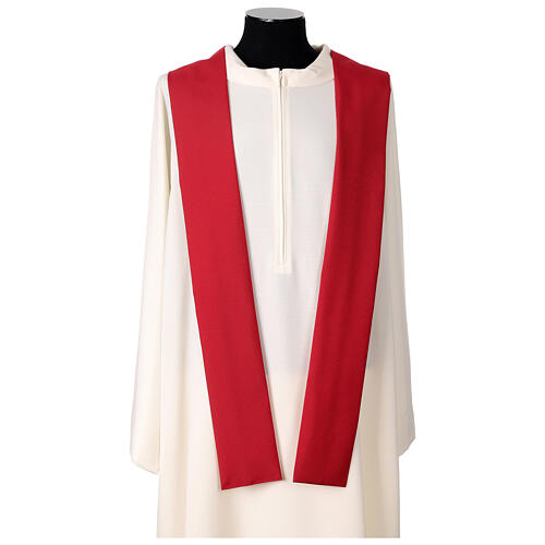 Red chasuble Jubilee 2025, multilingual logo printed in colours. 9