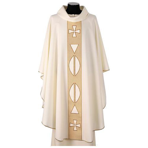 Chasuble with embroideried central band, 100% polyester, 4 colours 3