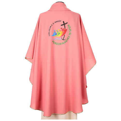 Chasuble rose logo Jubilé 2025 imprimé tissu Vatican 4