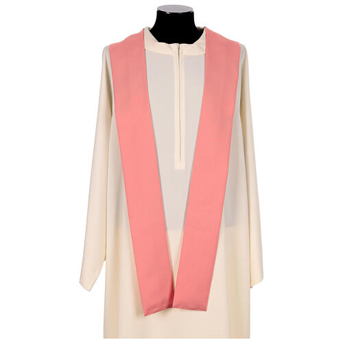 Casula cor-de-rosa logótipo Jubileu 2025 impresso tecido Vatican 5