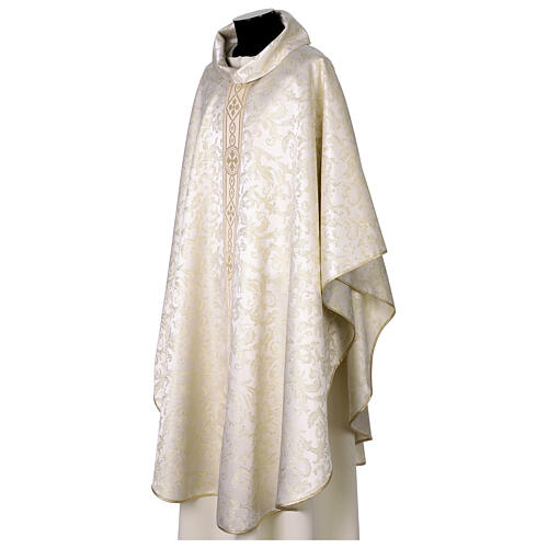 Damask lurex chasuble with galloon 8