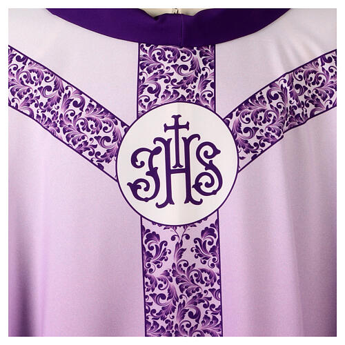 Chasuble with IHS monogram and floral pattern by Vebi Confezioni 9