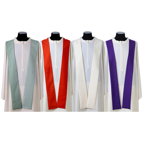 Chasuble with IHS monogram and floral pattern by Vebi Confezioni 15