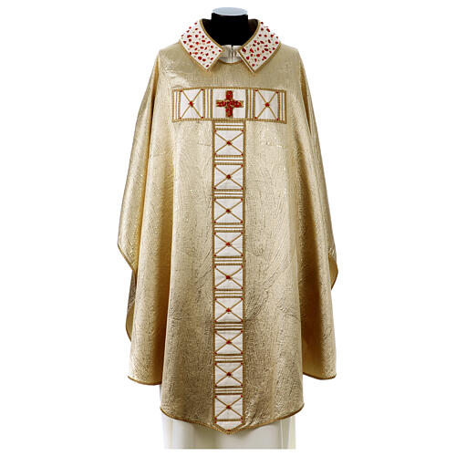 Golden silk chasuble with Sardinian coral embroidery by Vebi Confezioni 1