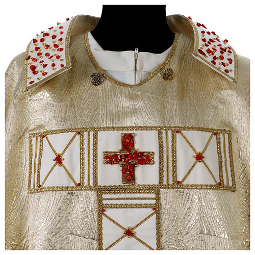 Golden silk chasuble with Sardinian coral embroidery by Vebi Confezioni 6