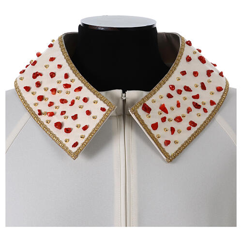 Casulla seda dorada con bordados coral sardo Vebi Confezioni 10