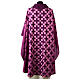 Casulla color morado impresión con cruces Vebi Confezioni s5
