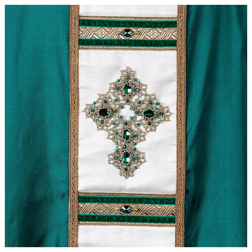 Silk chasuble by Vebi Confezioni, pallium with gemstones and French trimmings 3