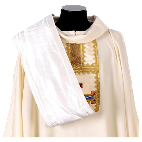 Wool chasuble with hand-painted oval image of Merciful Jesus by Vebi Confezioni 7